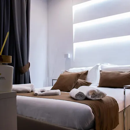 Megaris Luxury Suite Rooms-3